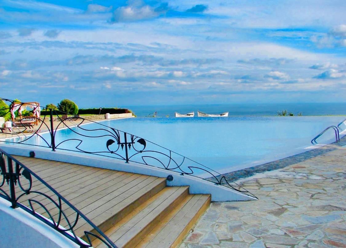 Royal Studio by Kaliakria Resort Topola Bagian luar foto